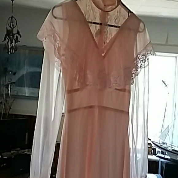 Womens vintage old time dress from early 60 s - Picture 7 of 8